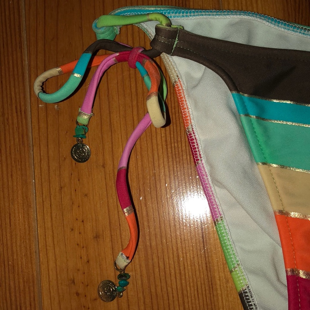 Vintage Roxy Bikini nwots - Picture 3 of 5